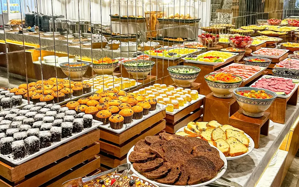 Le buffet petit-déjeuner chez Pensée
