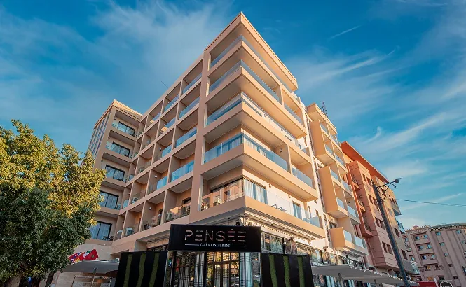 Pensée’s façade and terrace at Stars Hotel in Guéliz